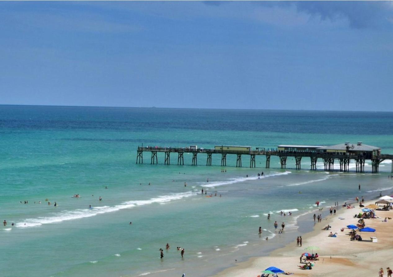 Beach Oasis 704 Lovely Daytona Ocean Front For 5 Sleeps Up To 12 Дейтона-Бич Экстерьер фото