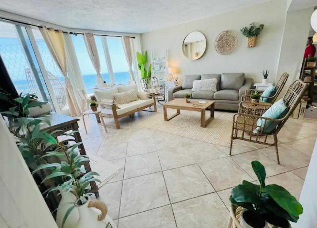 Beach Oasis 704 Lovely Daytona Ocean Front For 5 Sleeps Up To 12 Дейтона-Бич Экстерьер фото