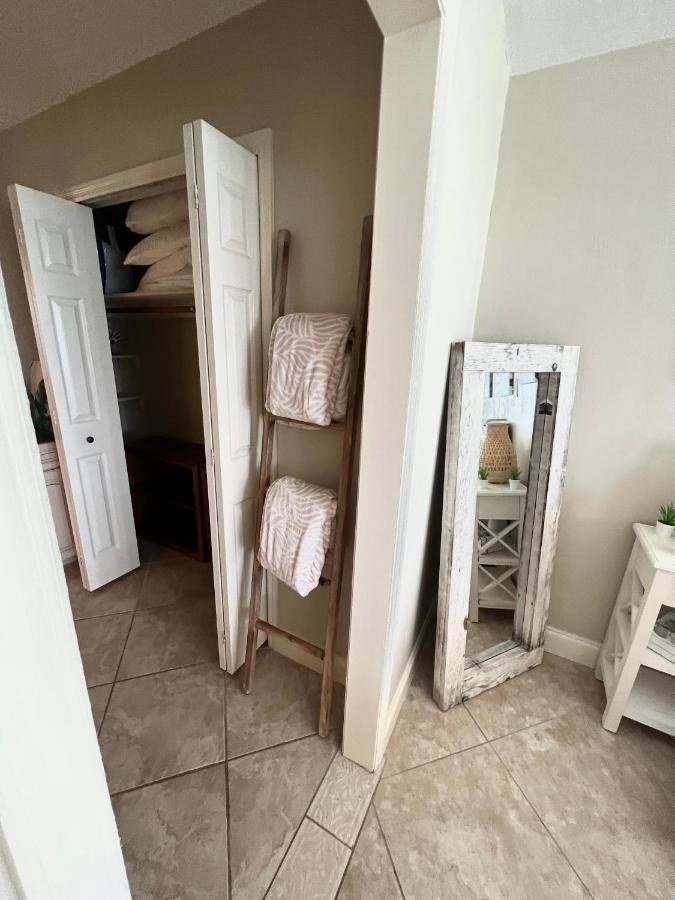 Beach Oasis 704 Lovely Daytona Ocean Front For 5 Sleeps Up To 12 Дейтона-Бич Экстерьер фото