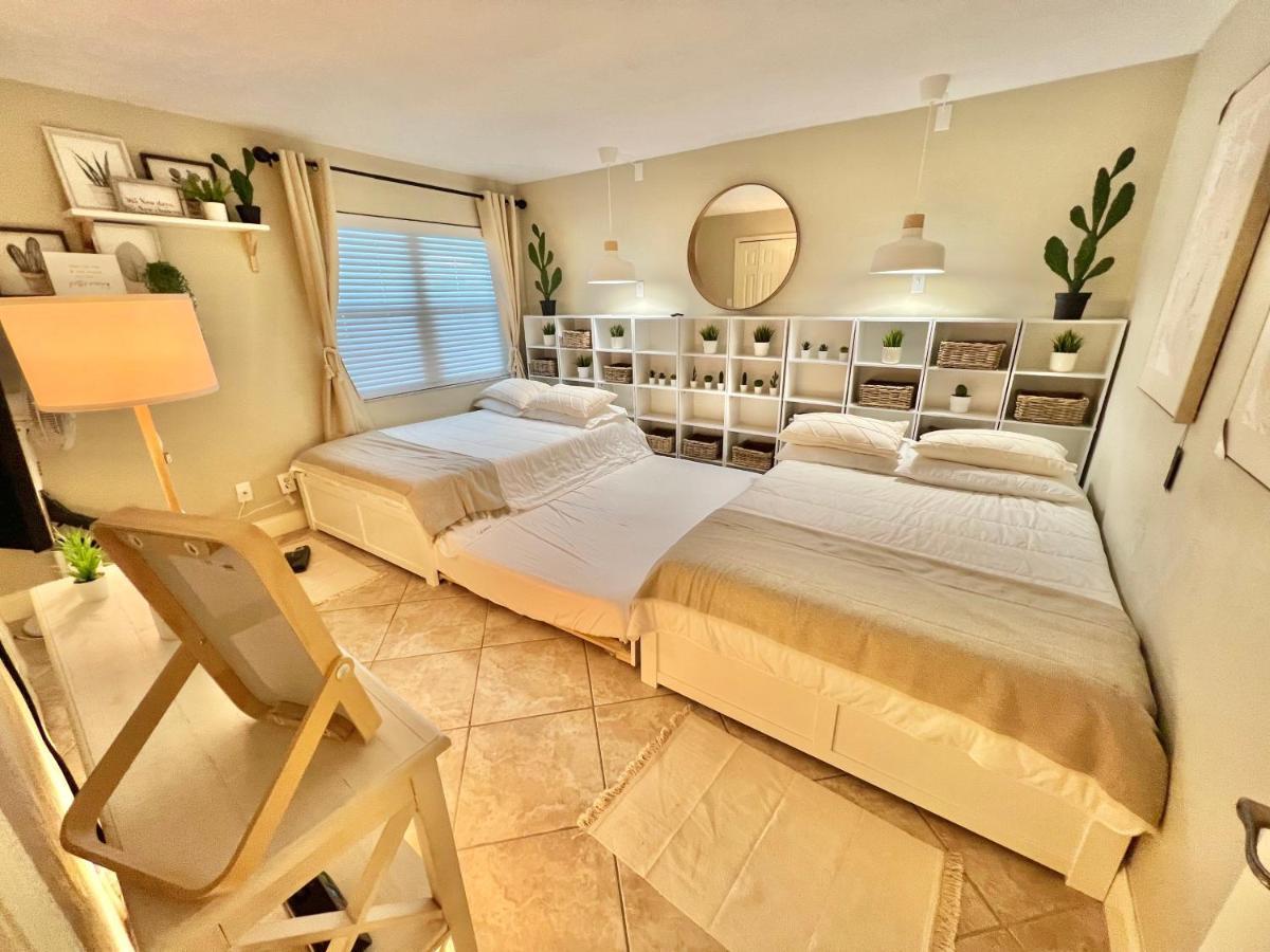 Beach Oasis 704 Lovely Daytona Ocean Front For 5 Sleeps Up To 12 Дейтона-Бич Экстерьер фото