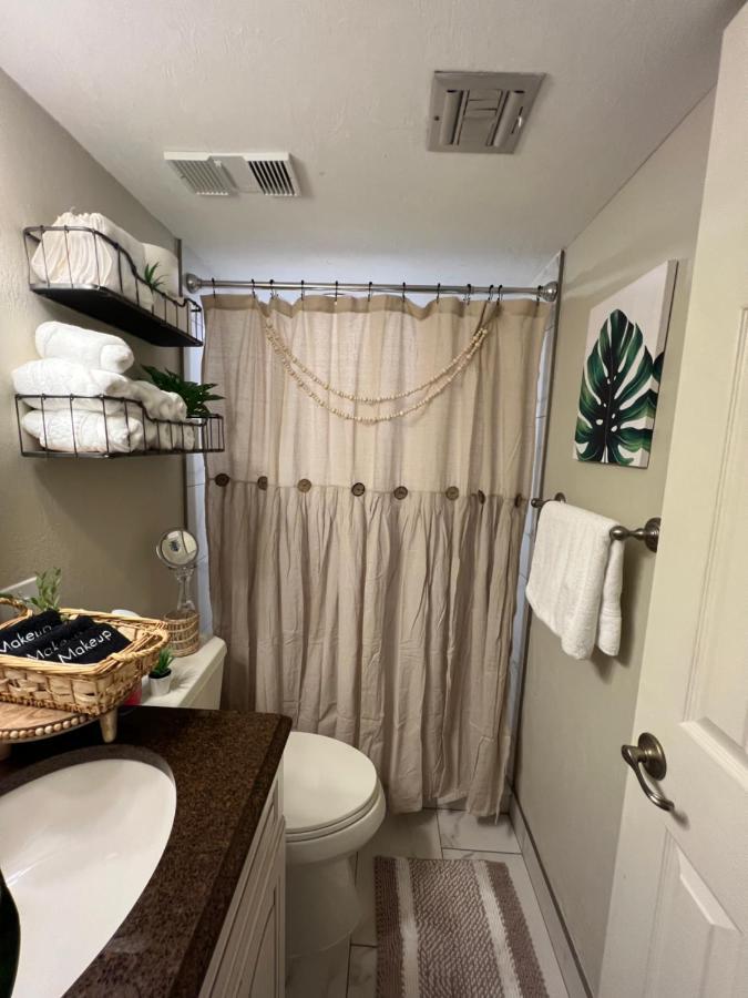 Beach Oasis 704 Lovely Daytona Ocean Front For 5 Sleeps Up To 12 Дейтона-Бич Экстерьер фото
