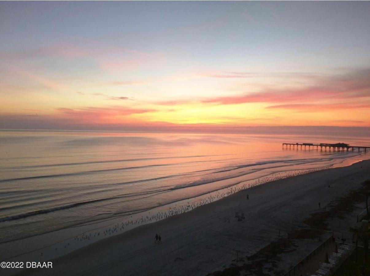 Beach Oasis 704 Lovely Daytona Ocean Front For 5 Sleeps Up To 12 Дейтона-Бич Экстерьер фото