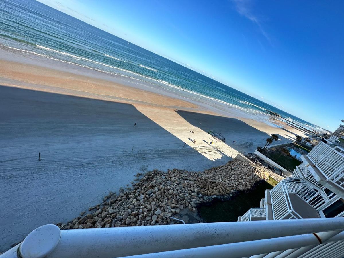 Beach Oasis 704 Lovely Daytona Ocean Front For 5 Sleeps Up To 12 Дейтона-Бич Экстерьер фото