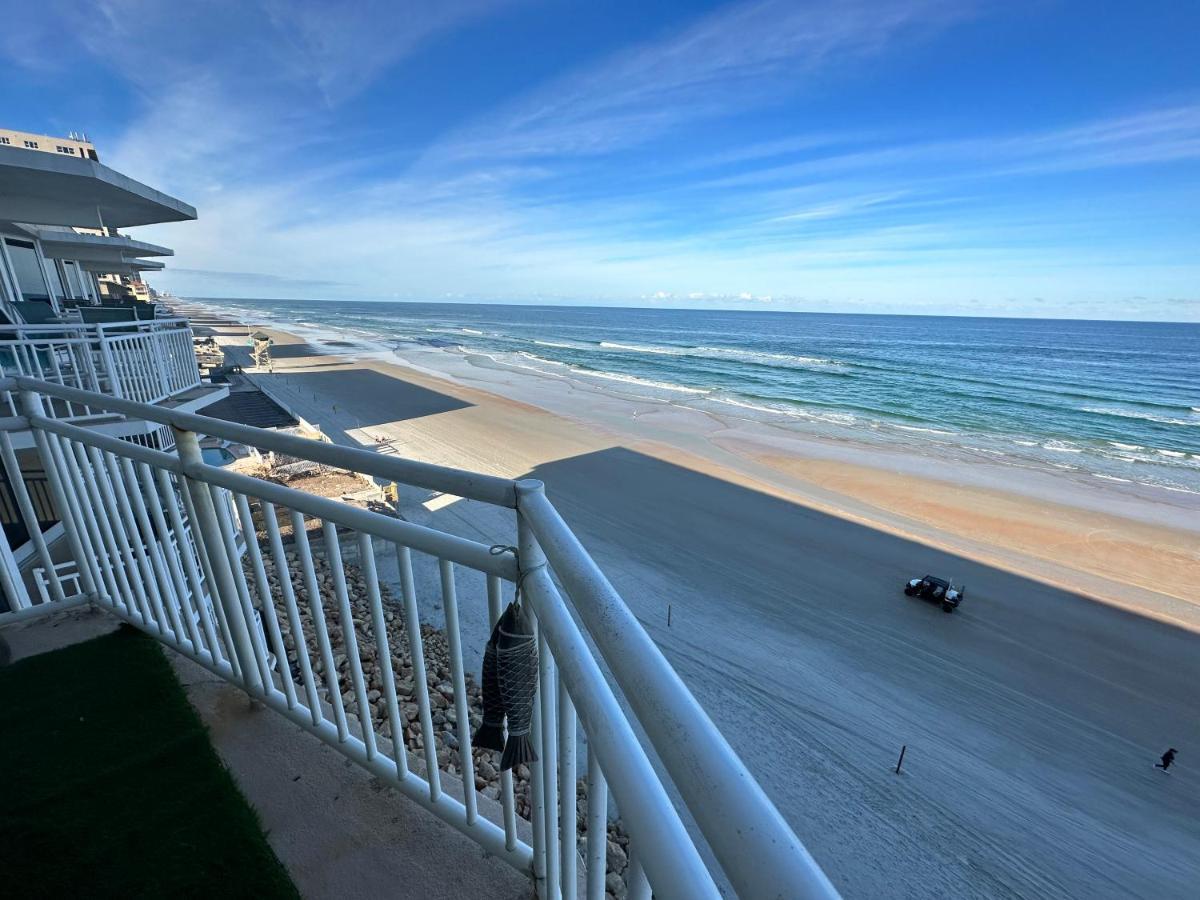 Beach Oasis 704 Lovely Daytona Ocean Front For 5 Sleeps Up To 12 Дейтона-Бич Экстерьер фото